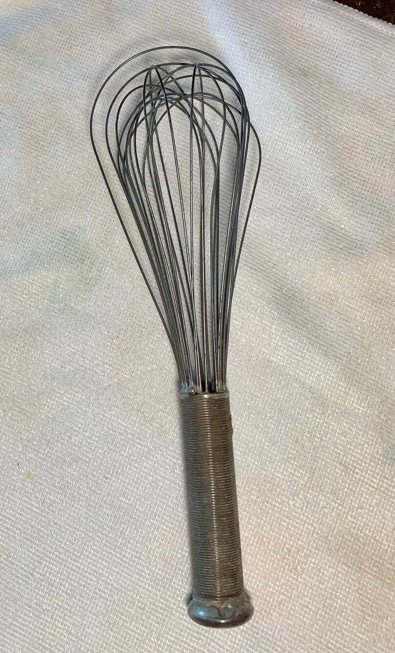 Vintage Wire Wisk